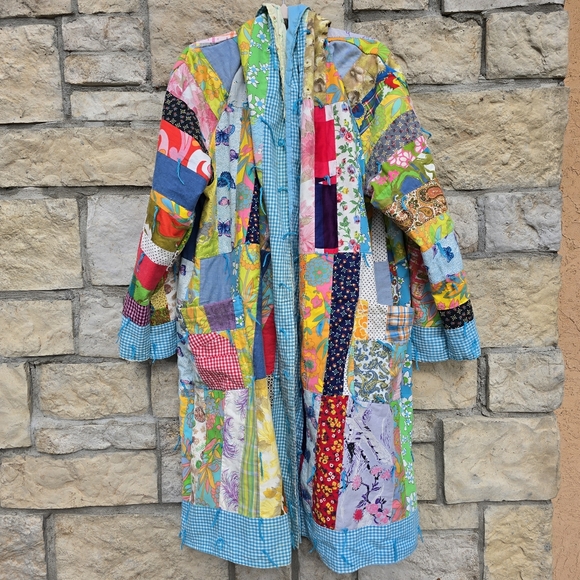 Upcycled Quilt Coat - Picture 3 of 10